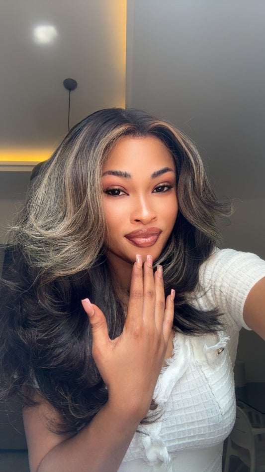 18" Vietnamese Single Donor 400g + 5x5 HD Closure (Baleyage)